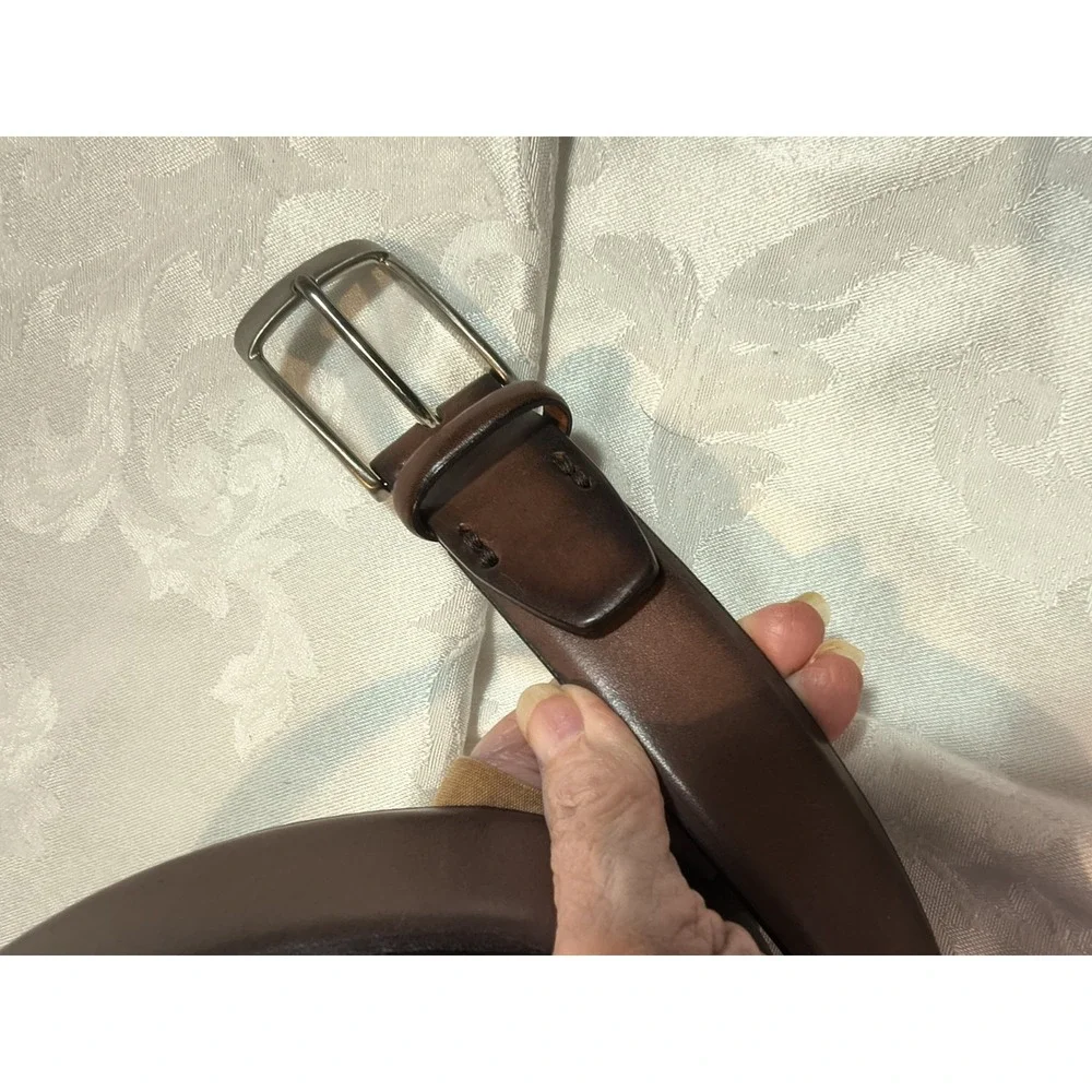 Izod Leather Belt 36 Dress Brown 111Z0103 Made in Canada EUC